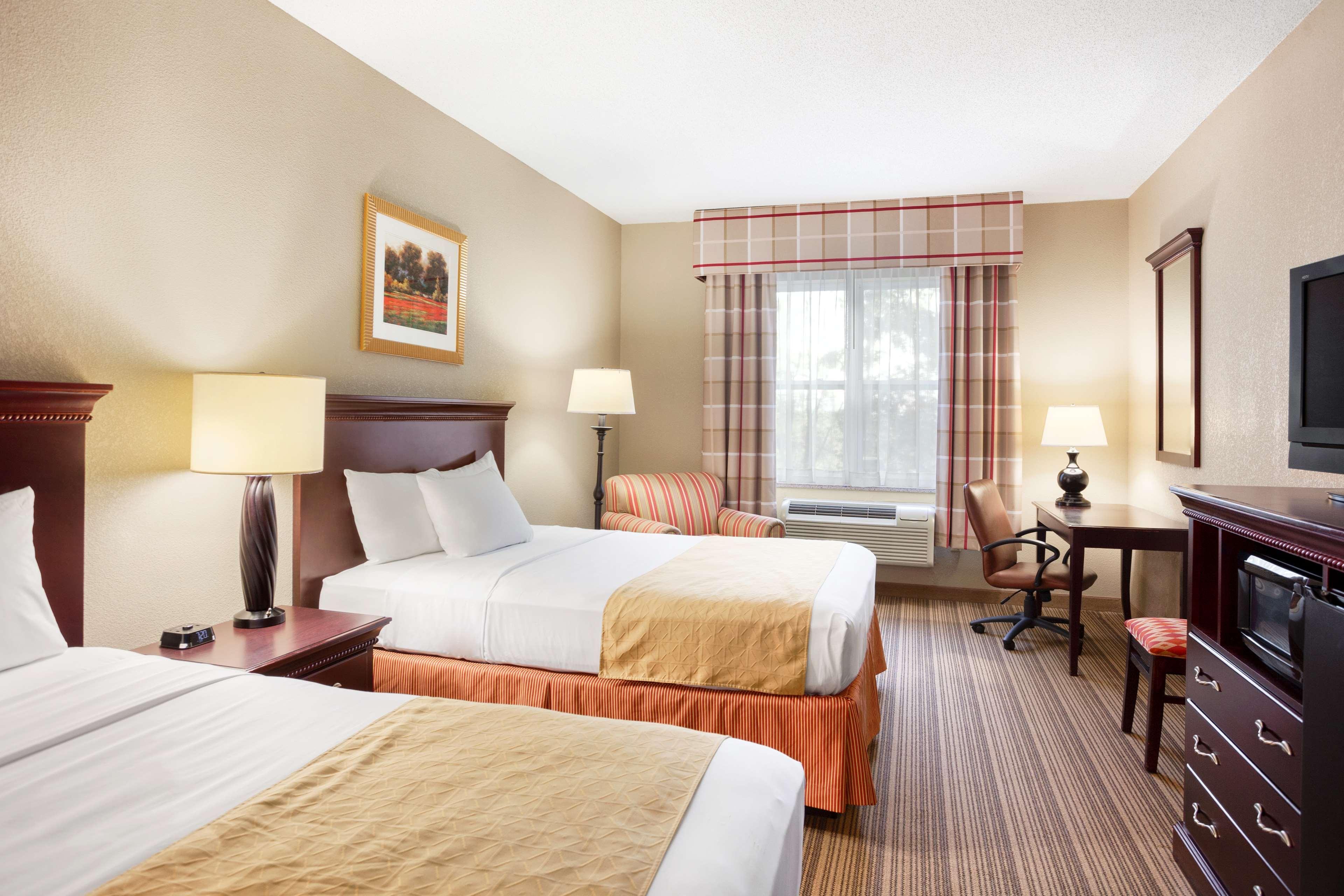 Country Inn & Suites By Radisson, Ithaca, Ny Eksteriør billede