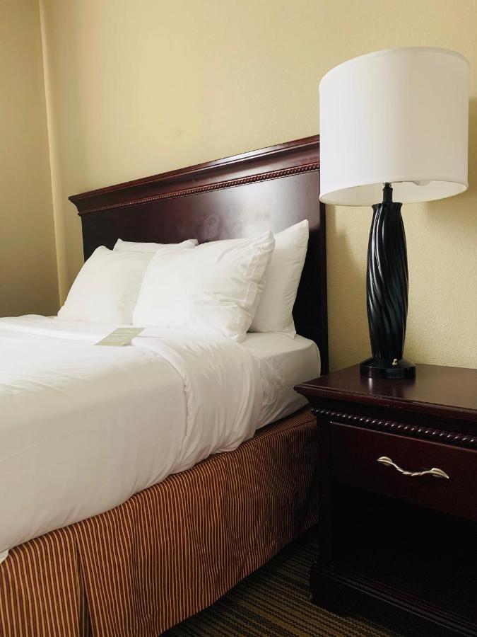 Country Inn & Suites By Radisson, Ithaca, Ny Eksteriør billede